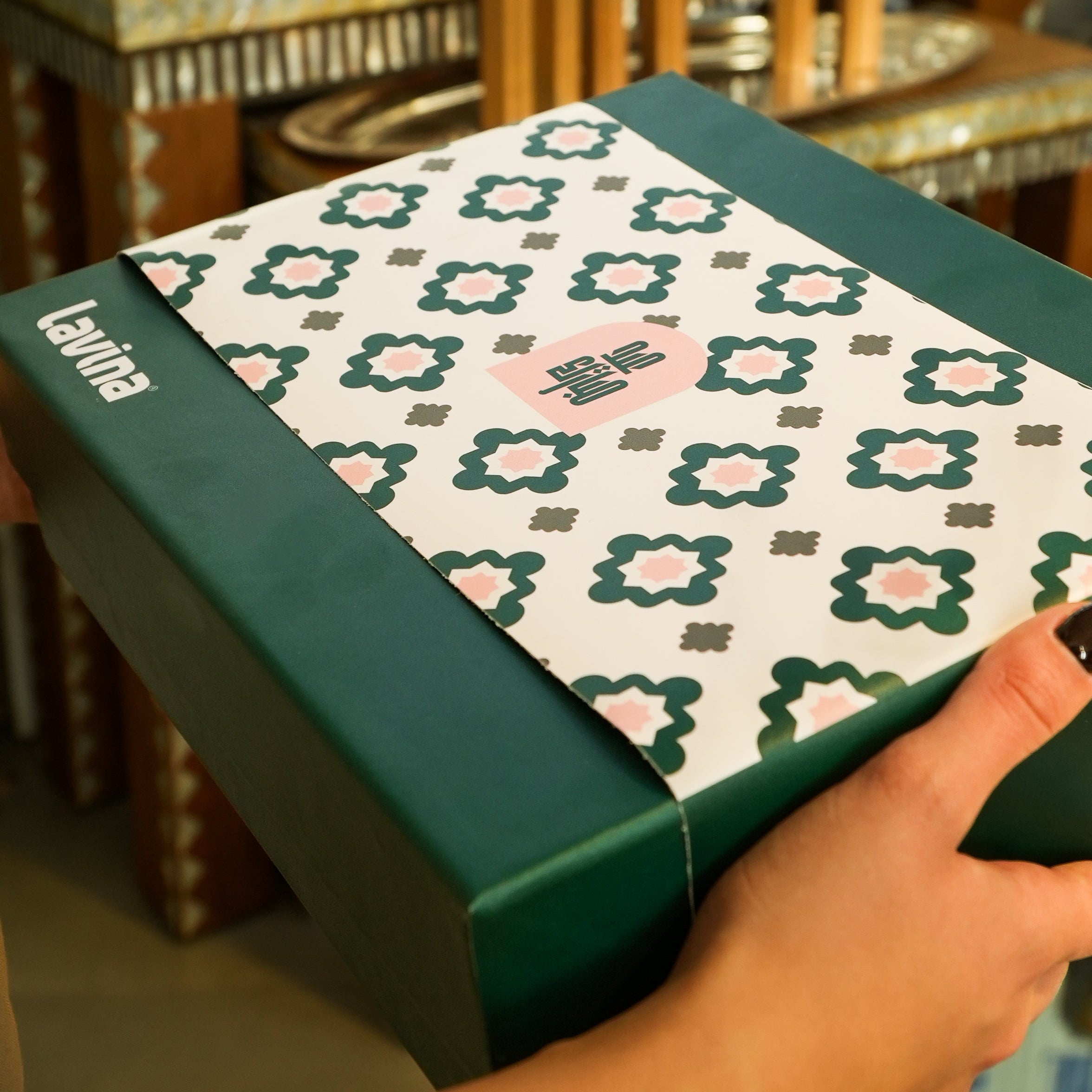 علبة هدية عيد مبارك – إصدار محدود – 200 قطعة فقط